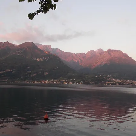 Bellagio Shelter Daire Oliveto Lario